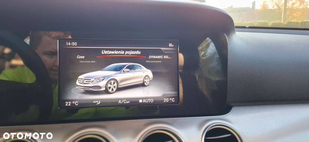 Mercedes-Benz Klasa E 220 d 9G-TRONIC - 19