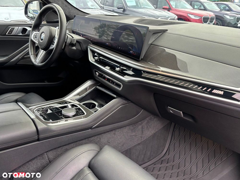 BMW X6 - 15