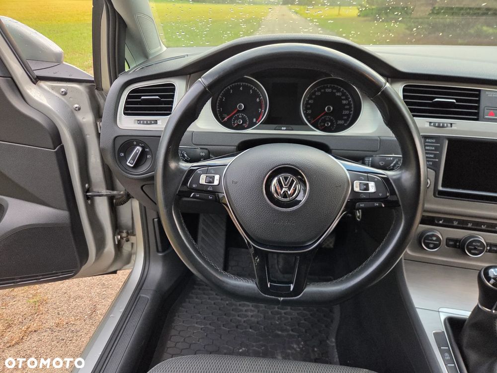Volkswagen Golf 1.4 TSI BMT Comfortline - 20