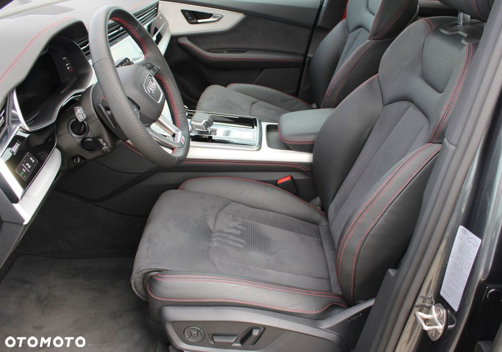 Audi Q7 - 12