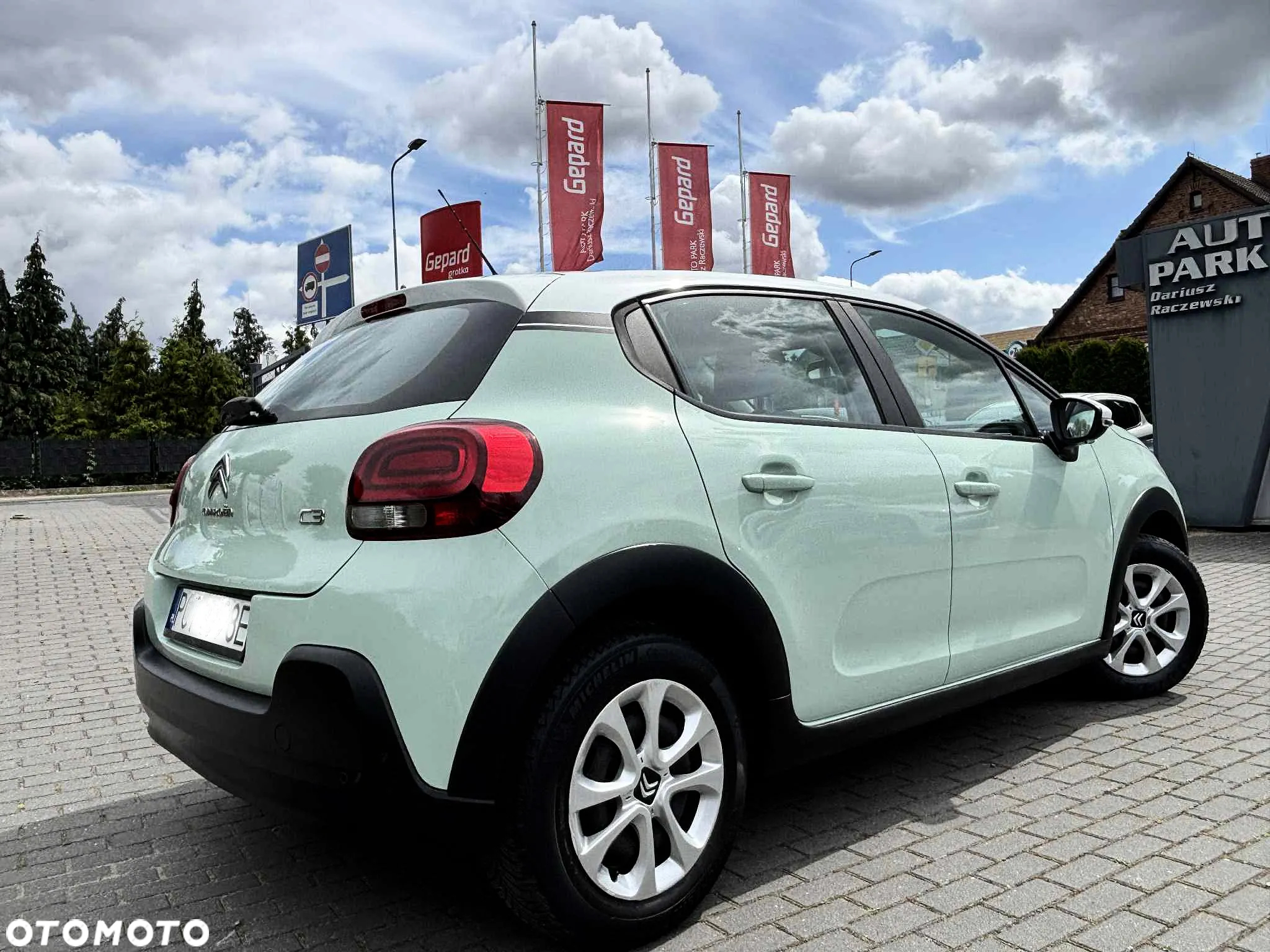 Citroën C3 1.2 PureTech Exclusive - 3