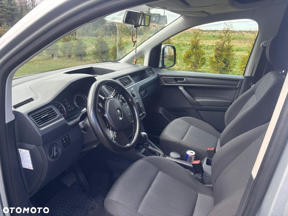 Volkswagen Caddy 1.4 TSI Highline DSG - 5