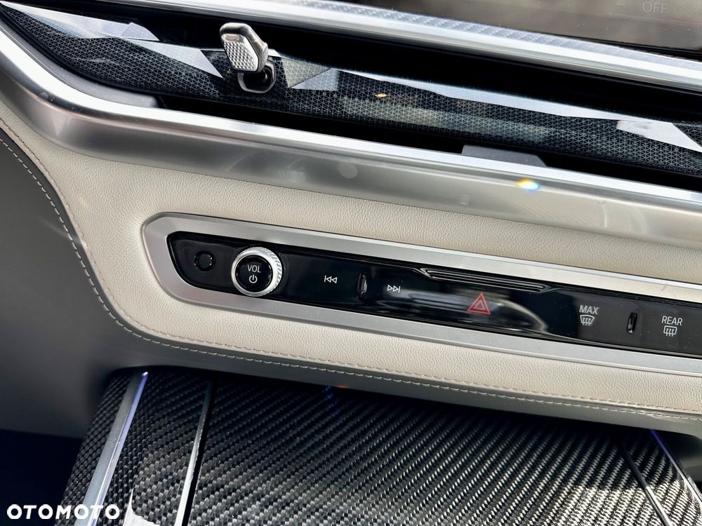 BMW X7 xDrive40d mHEV sport - 31
