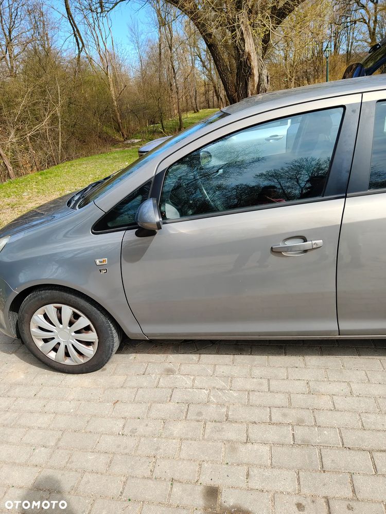 Opel Corsa 1.2 16V Enjoy - 2