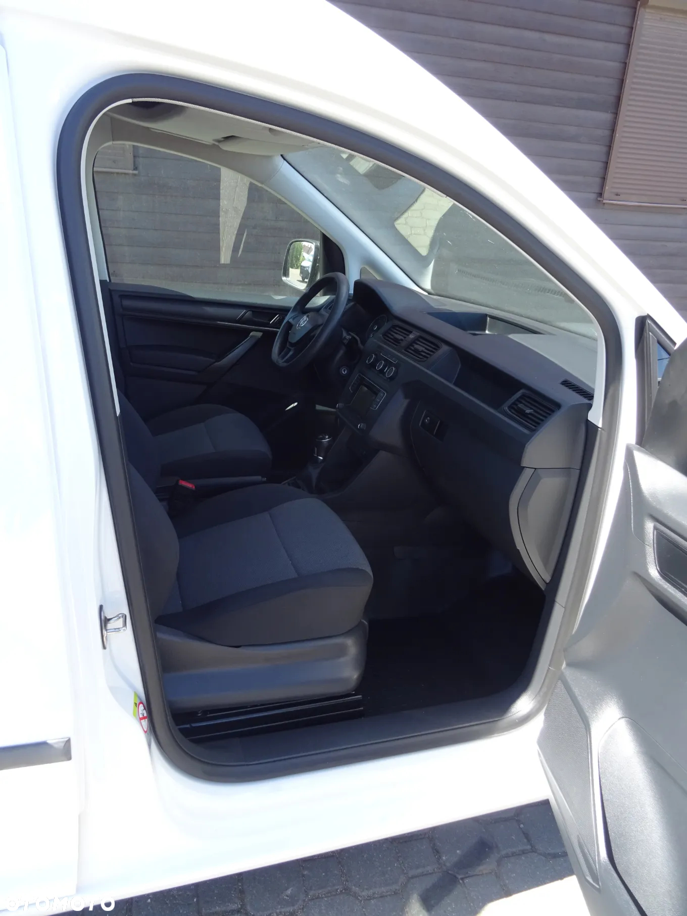 Volkswagen CADDY - 15