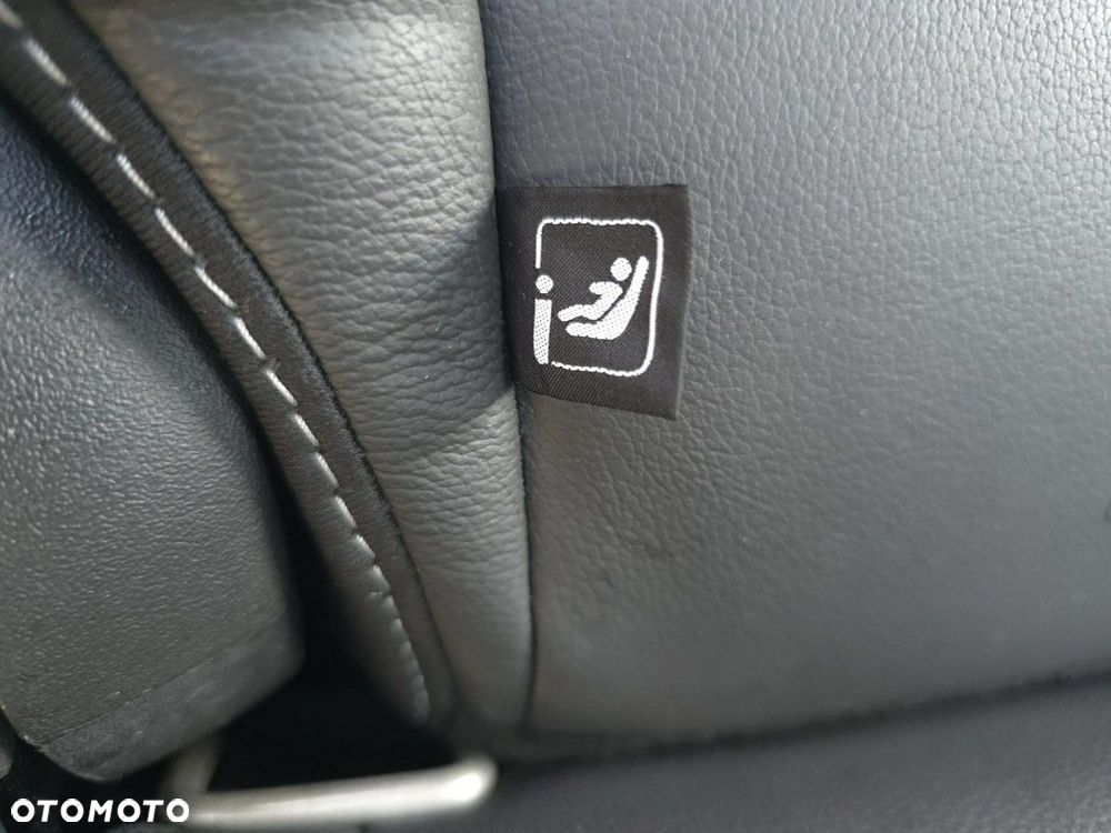 Ford Kuga - 26