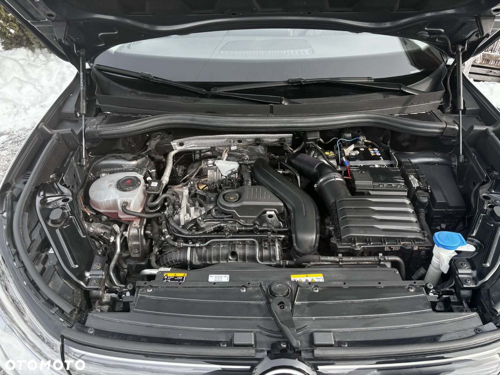 Volkswagen Tiguan - 10