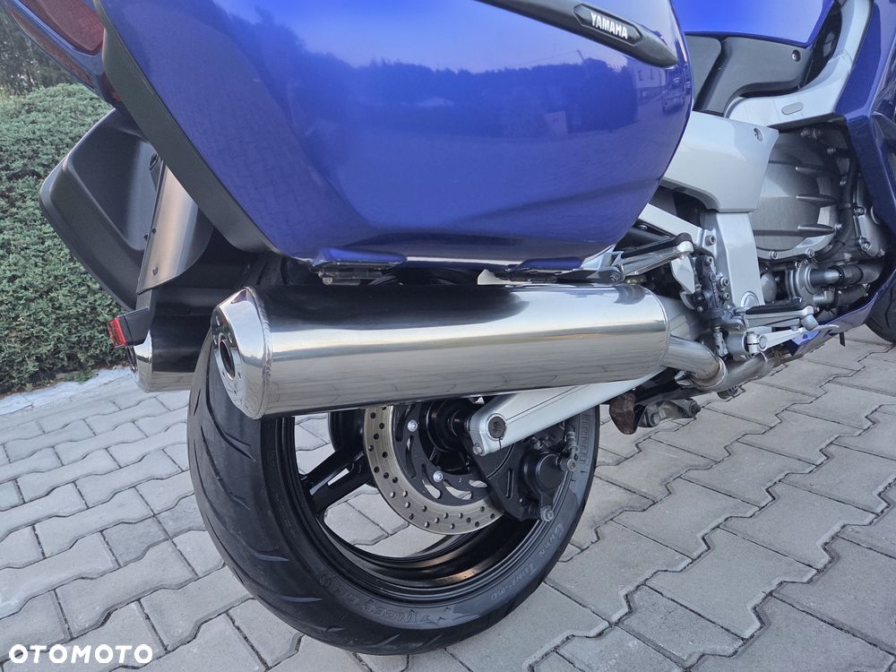 Yamaha FJR - 19