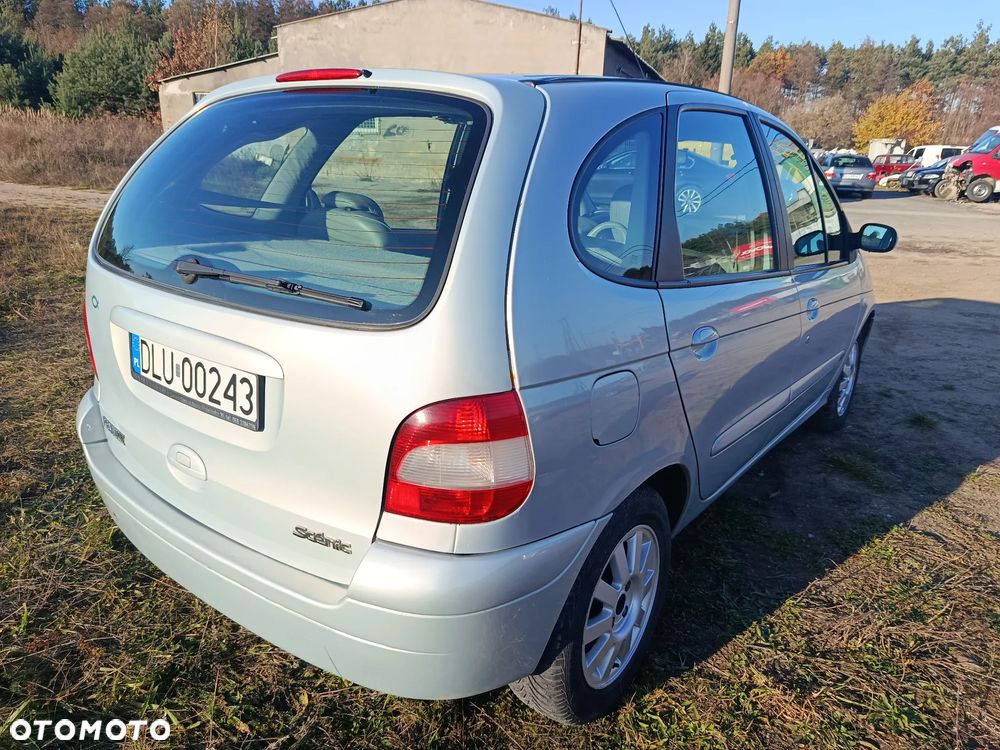 Renault Scenic 2.0 16V Expression - 4