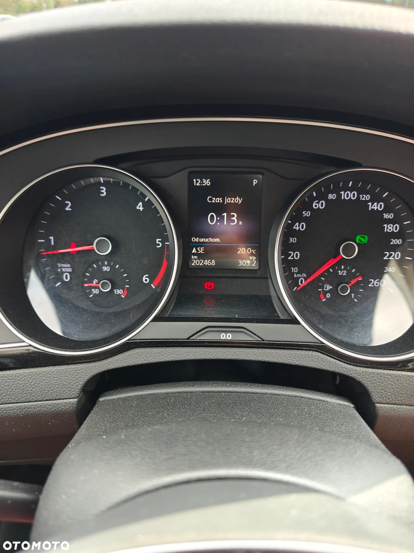 Volkswagen Passat 2.0 TDI BMT Comfortline DSG - 11