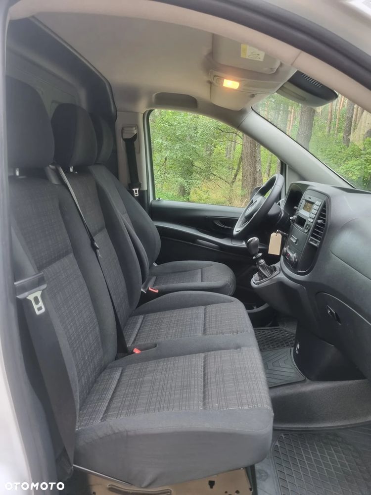 Mercedes-Benz Vito - 37
