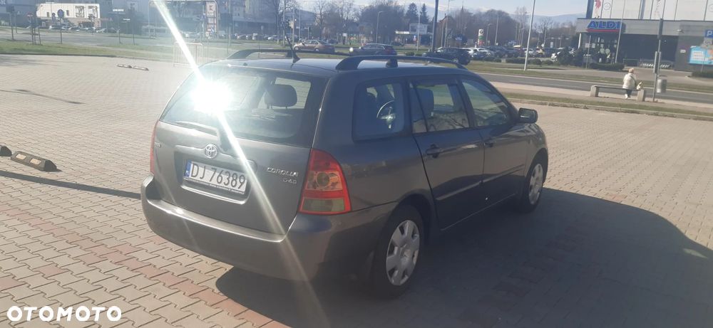Toyota Corolla 1.4 D-4D Terra Polaris - 7