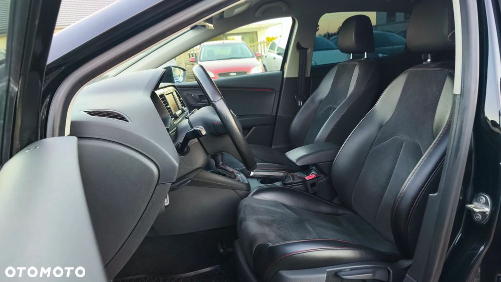 Seat Leon 2.0 TDI DPF Start&Stop DSG XCELLENCE - 17