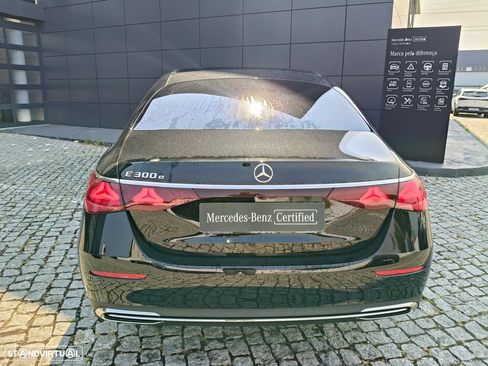 Mercedes-Benz E 300 e - 15