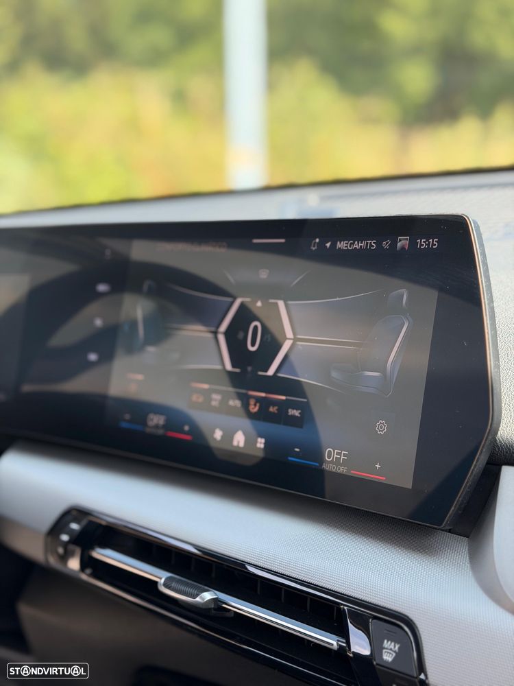 BMW iX2 - 6