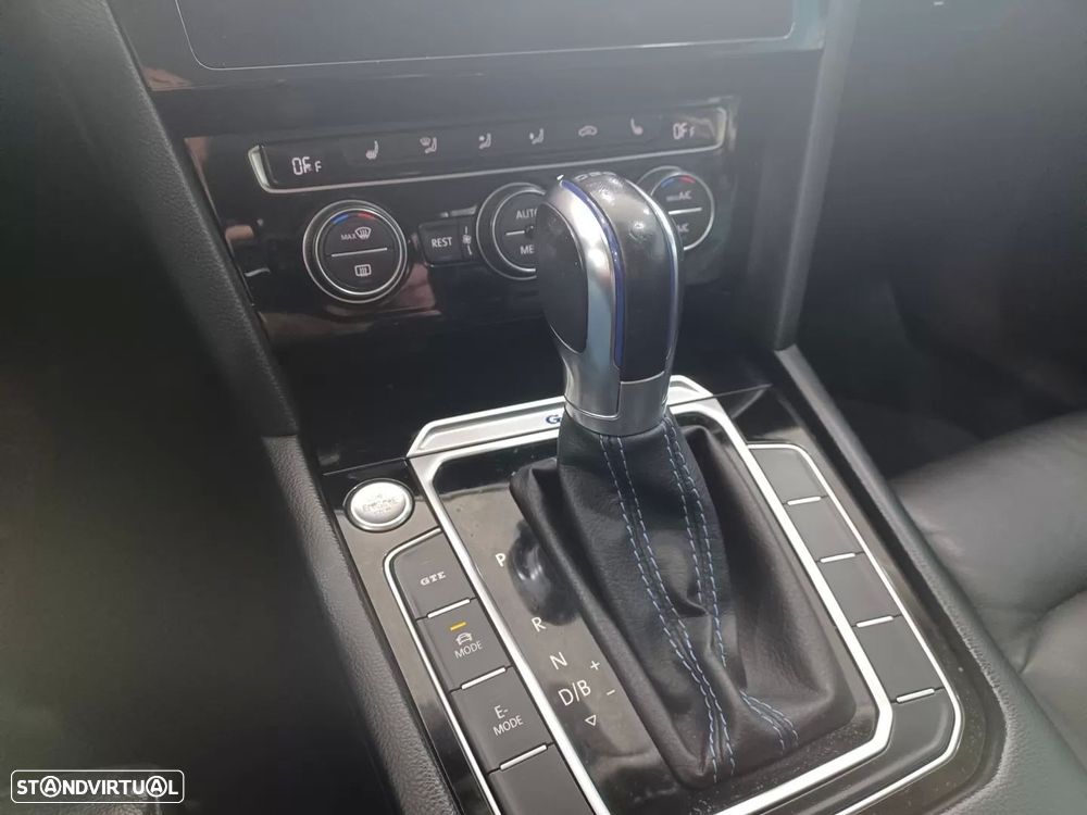 VW Passat 1.4 TSI GTE Plug-in - 18