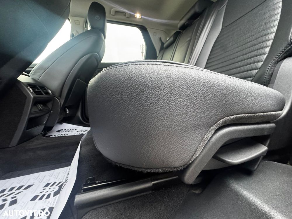 Land Rover Discovery Sport 2.0 D150 MHEV - 15