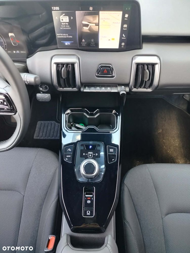 Suzuki e VITARA - 12