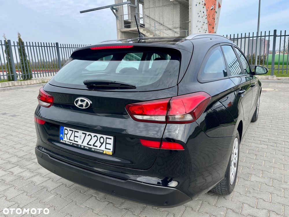 Hyundai i30 1.6 CRDi Automatik Trend - 18