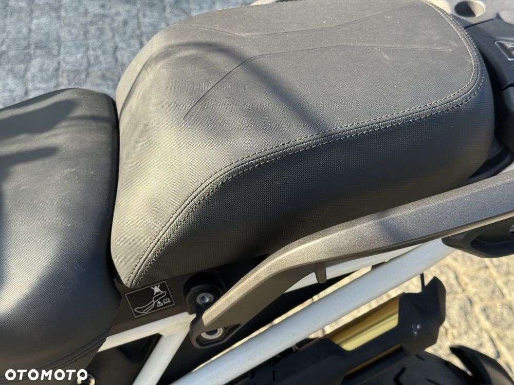 Triumph Tiger - 25