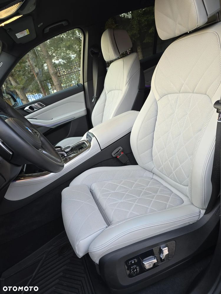BMW X5 xDrive25d - 11