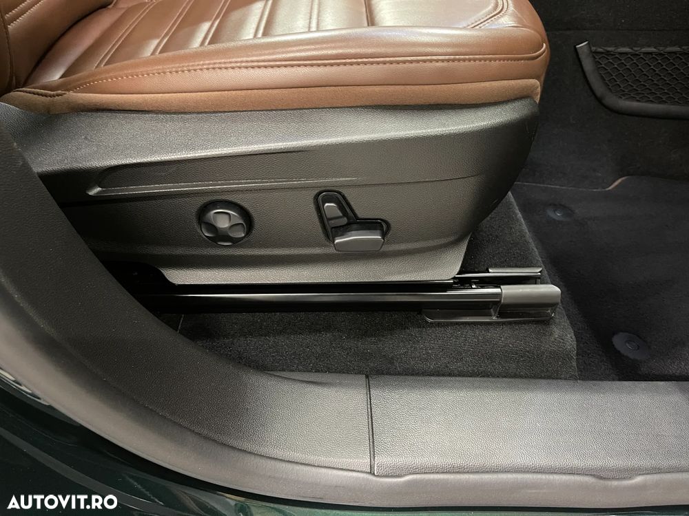 Alfa Romeo Stelvio 2.0 Turbo AWD AT8 Veloce - 28