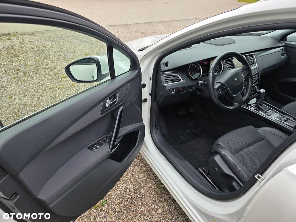 Peugeot 508 2.0 HDi Allure - 17
