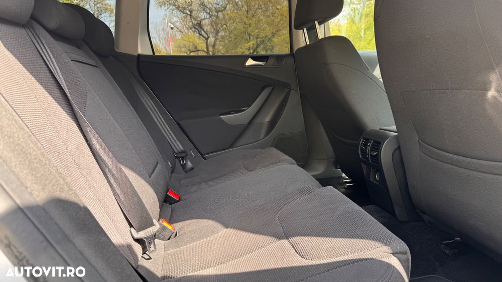 Volkswagen Passat 1.4 TSI DSG Comfortline - 9