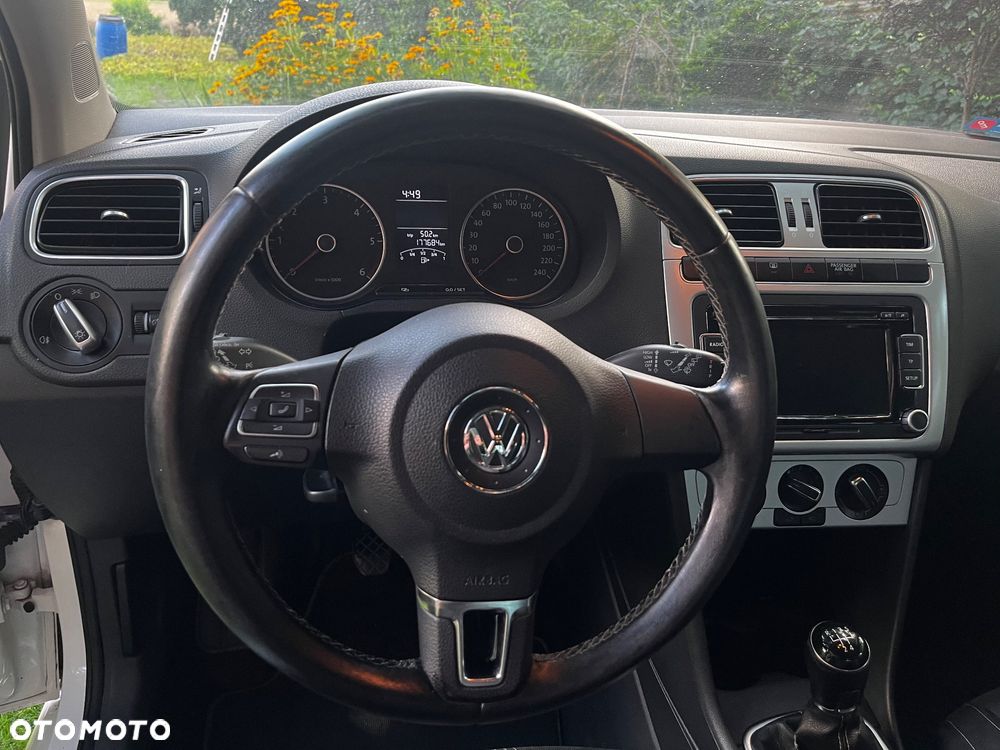 Volkswagen Polo 1.6 TDI MATCH - 14