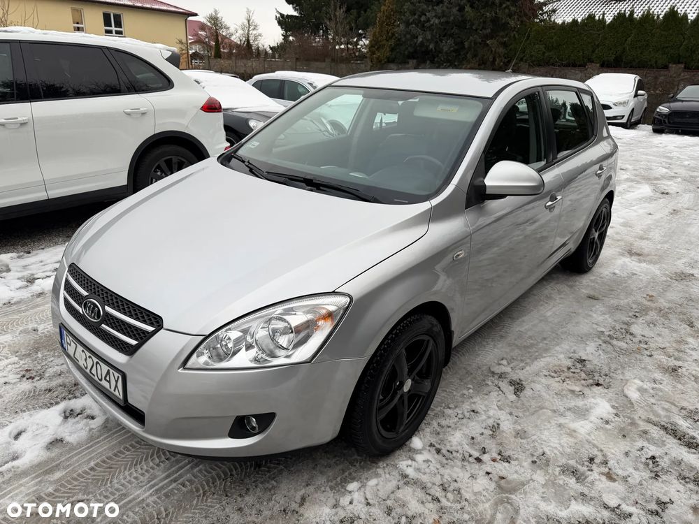 Kia Ceed 1.6 Crdi Comfort + - 10