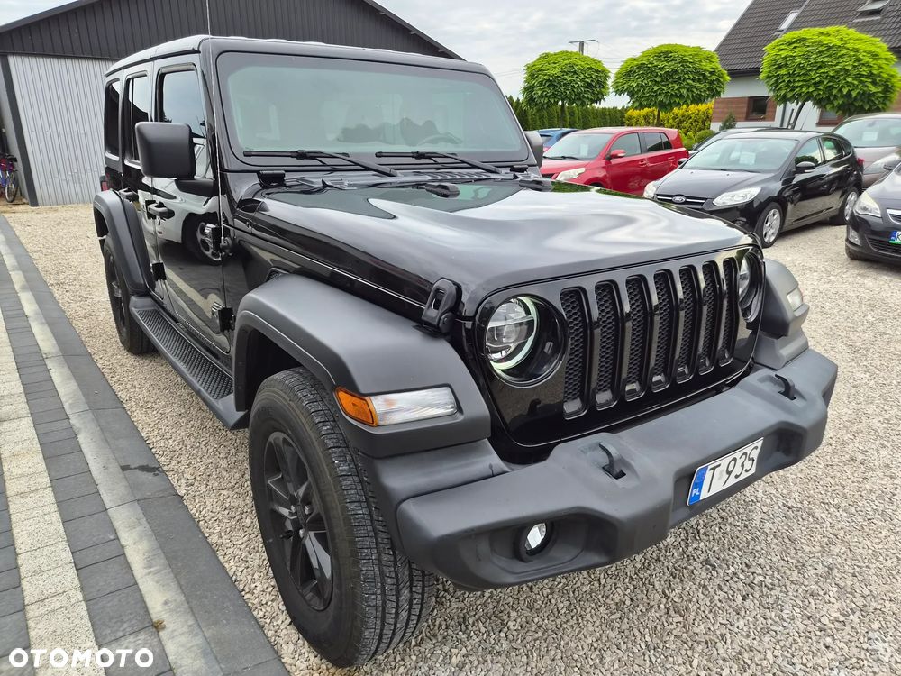 Jeep Wrangler - 12