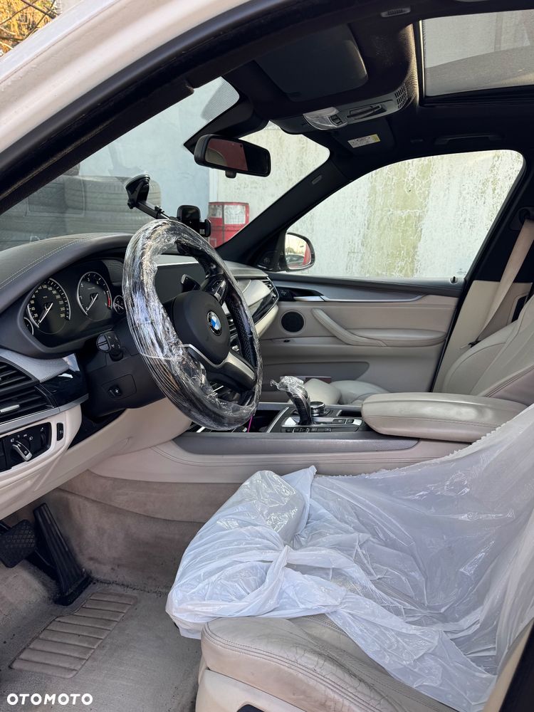 BMW X5 xDrive40d - 2