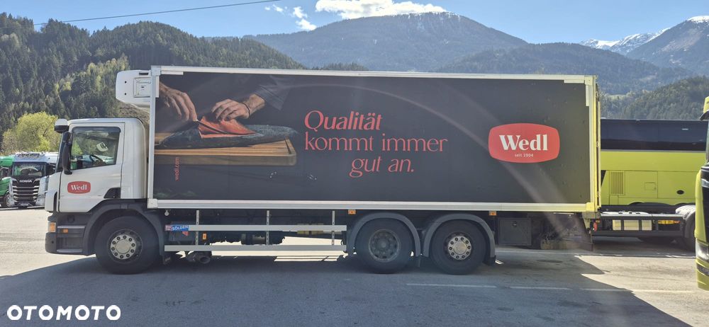 Scania P 360  6x2 - 2