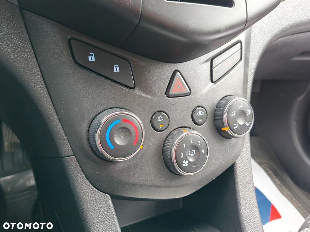 Chevrolet Aveo - 24