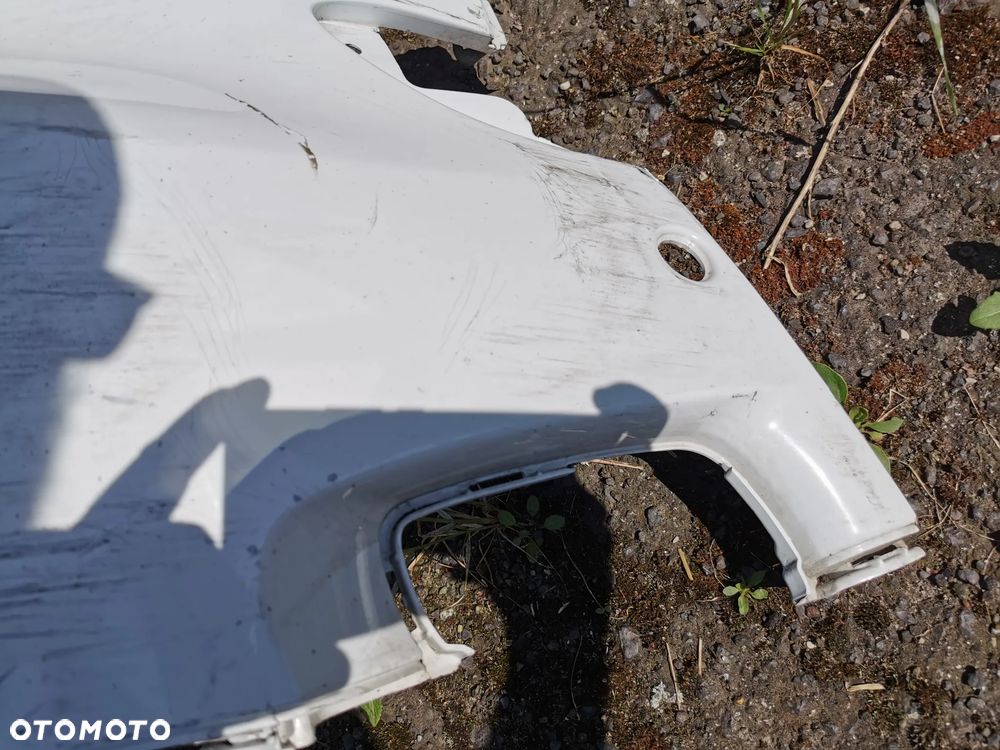 Smart ForTwo II w451 Błotnik prawy przód przedni - 9