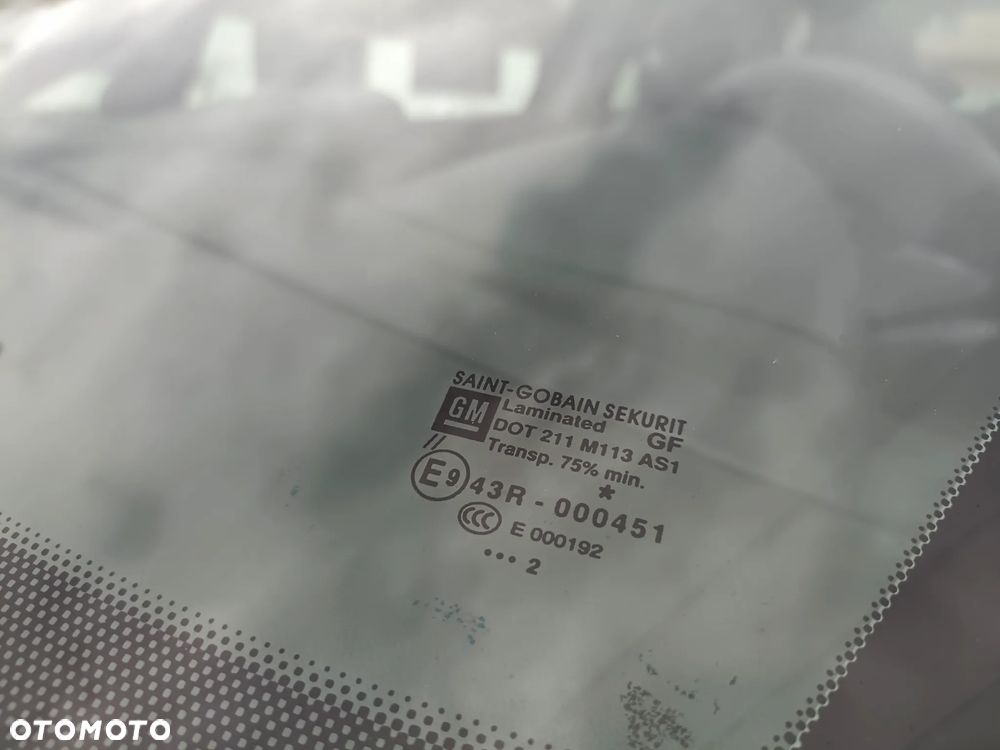 Opel Corsa 1.4 16V Color Edition - 20