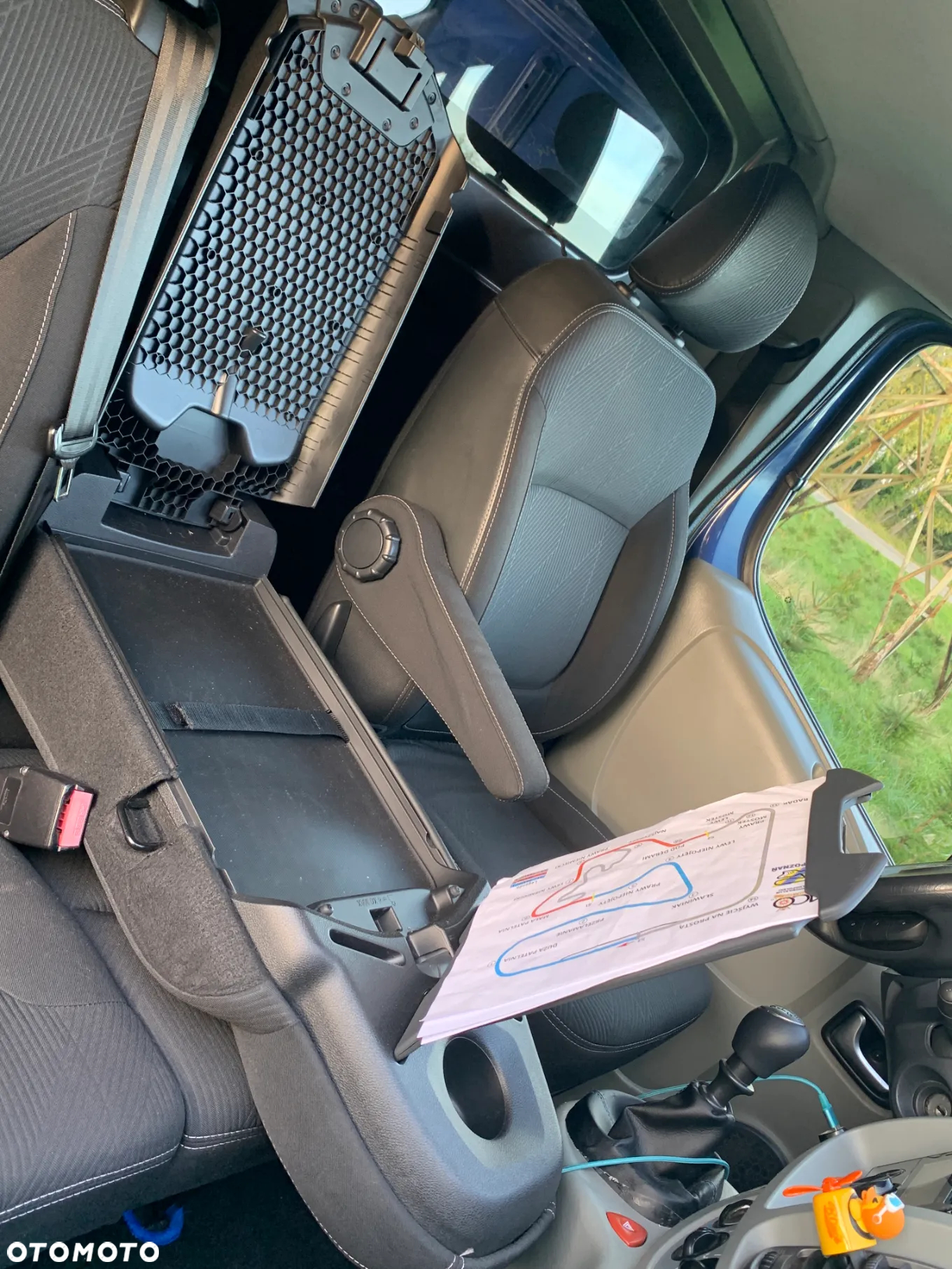 Opel Vivaro - 24