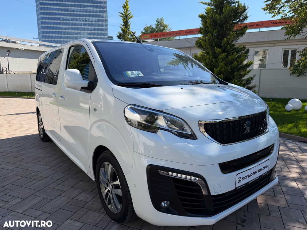Peugeot Traveller e-Traveller L2 100kW - Baterie 75kWH Business VIP - 41