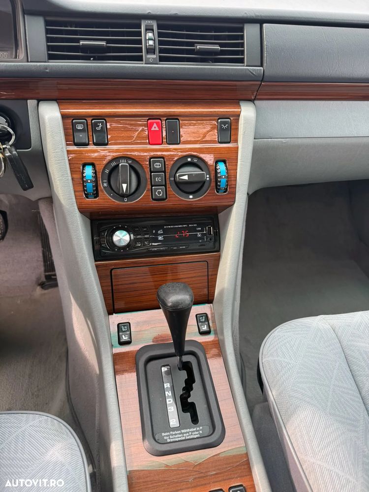 Mercedes-Benz E - 6