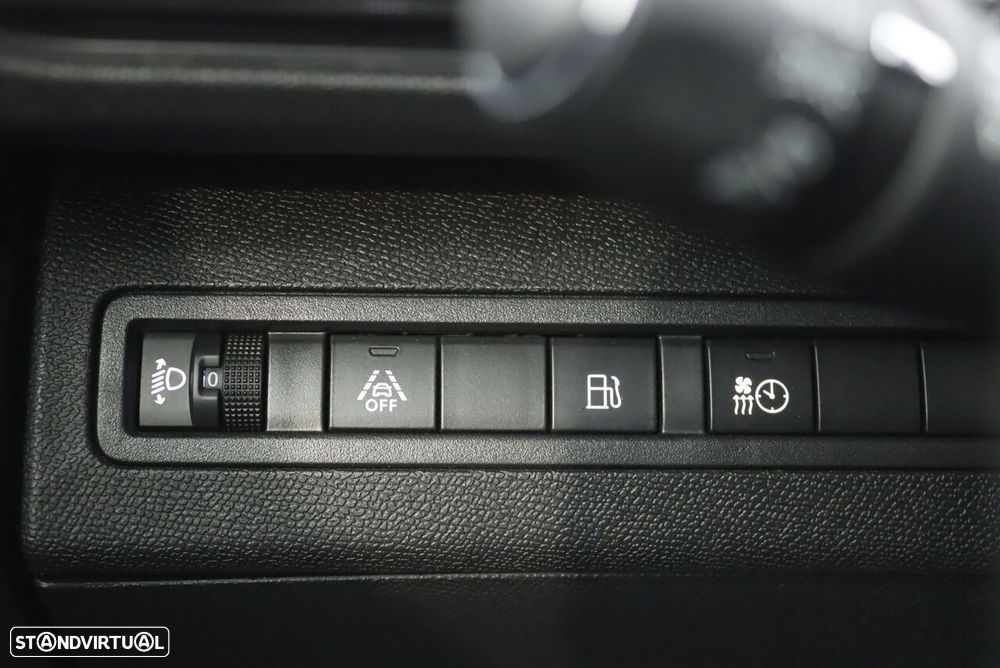 Peugeot 3008 1.6 Hybrid Allure Pack e-EAT8 - 18