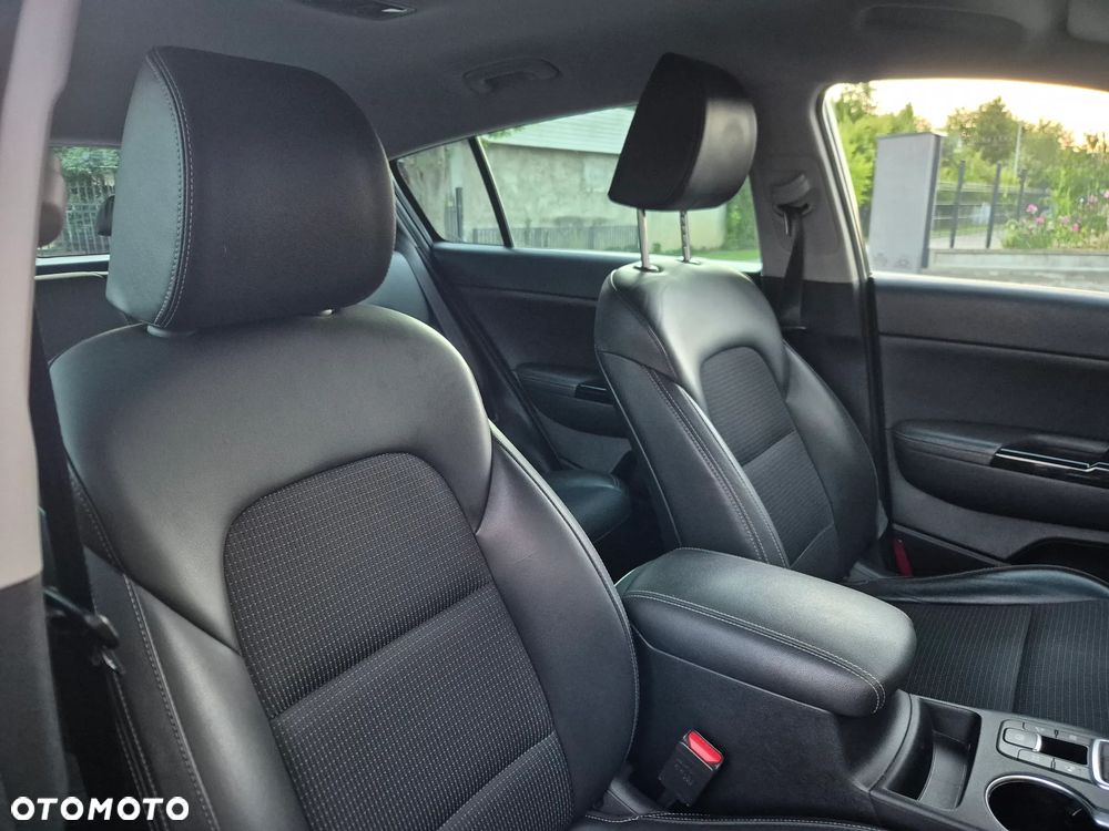 Kia Sportage 1.6 CRDI L Business Line Plus 2WD DCT - 18