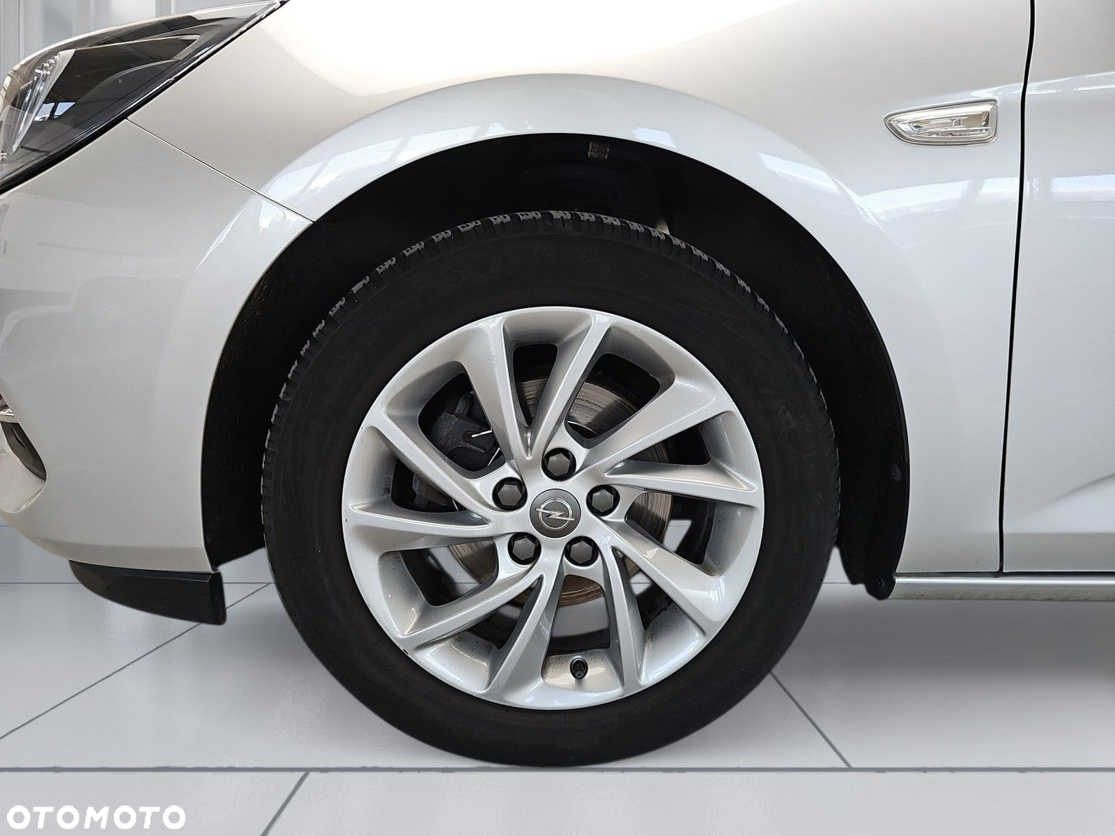 Opel Astra V 1.5 CDTI Edition S&S - 32