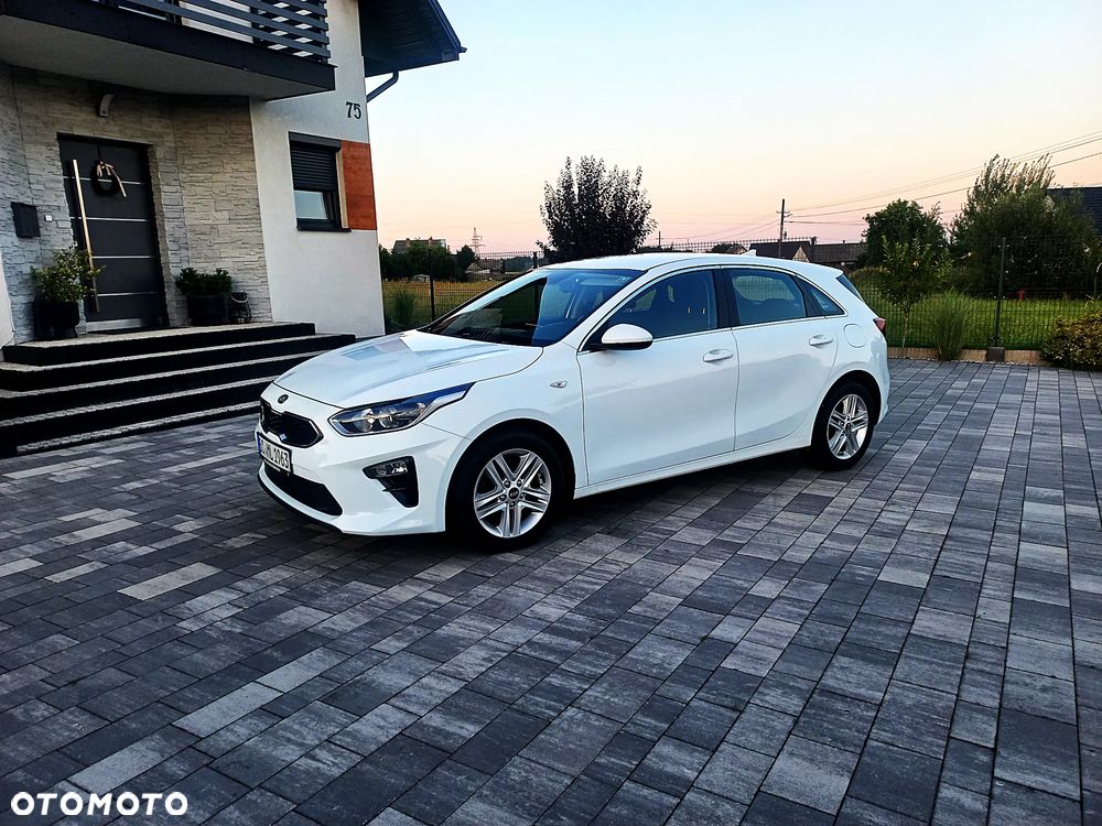 Kia Ceed 1.6 CRDi DCT Spirit - 19