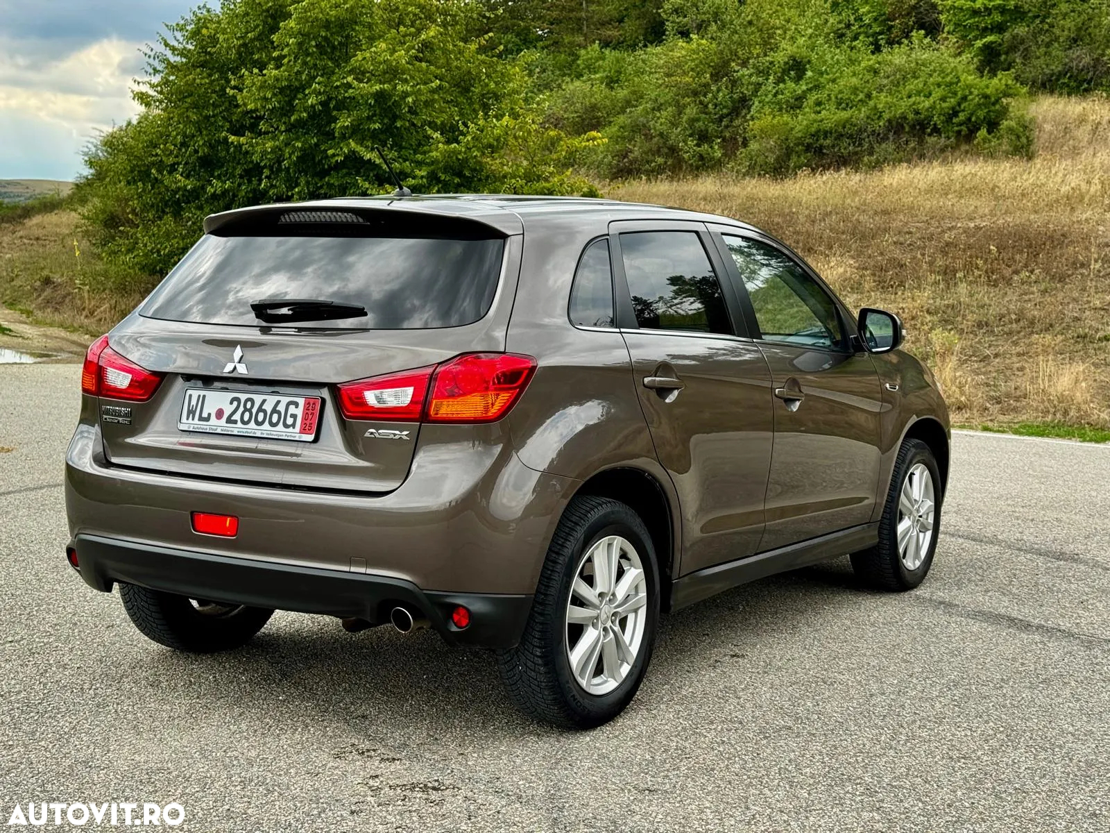 Mitsubishi ASX 1.8 DI-D 2WD Plus - 4