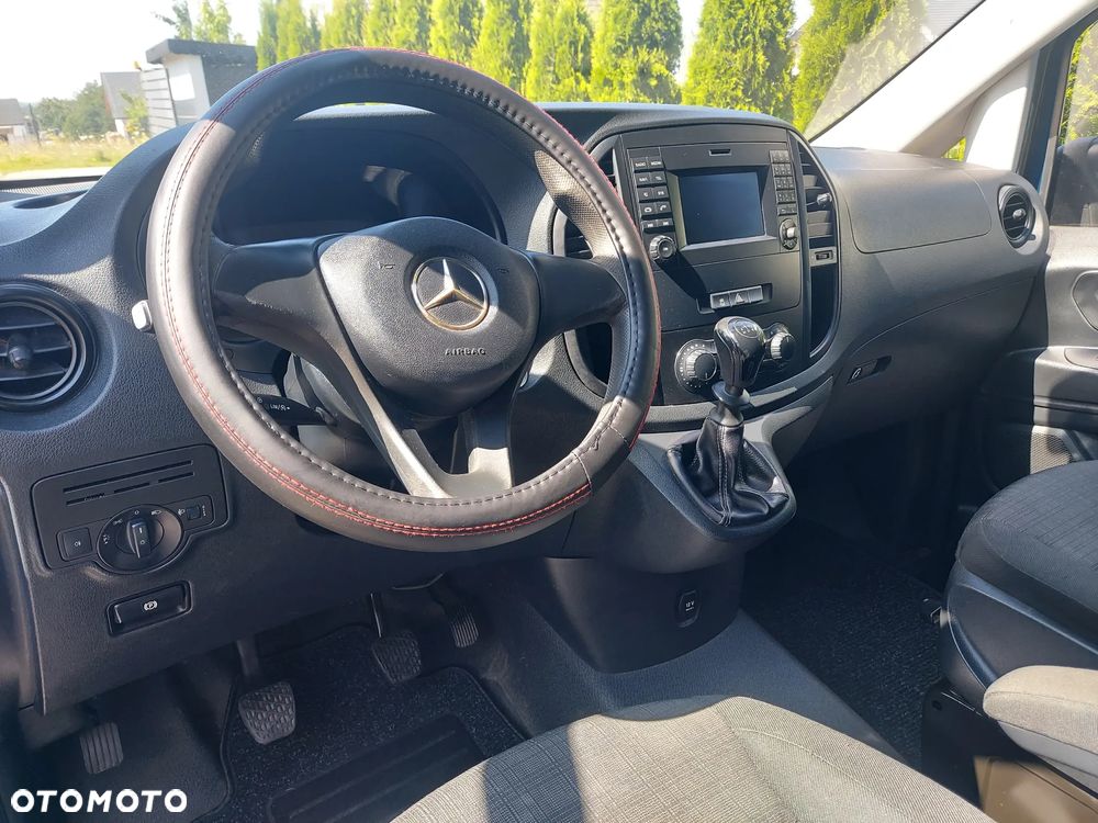 Mercedes-Benz Vito Long - 31