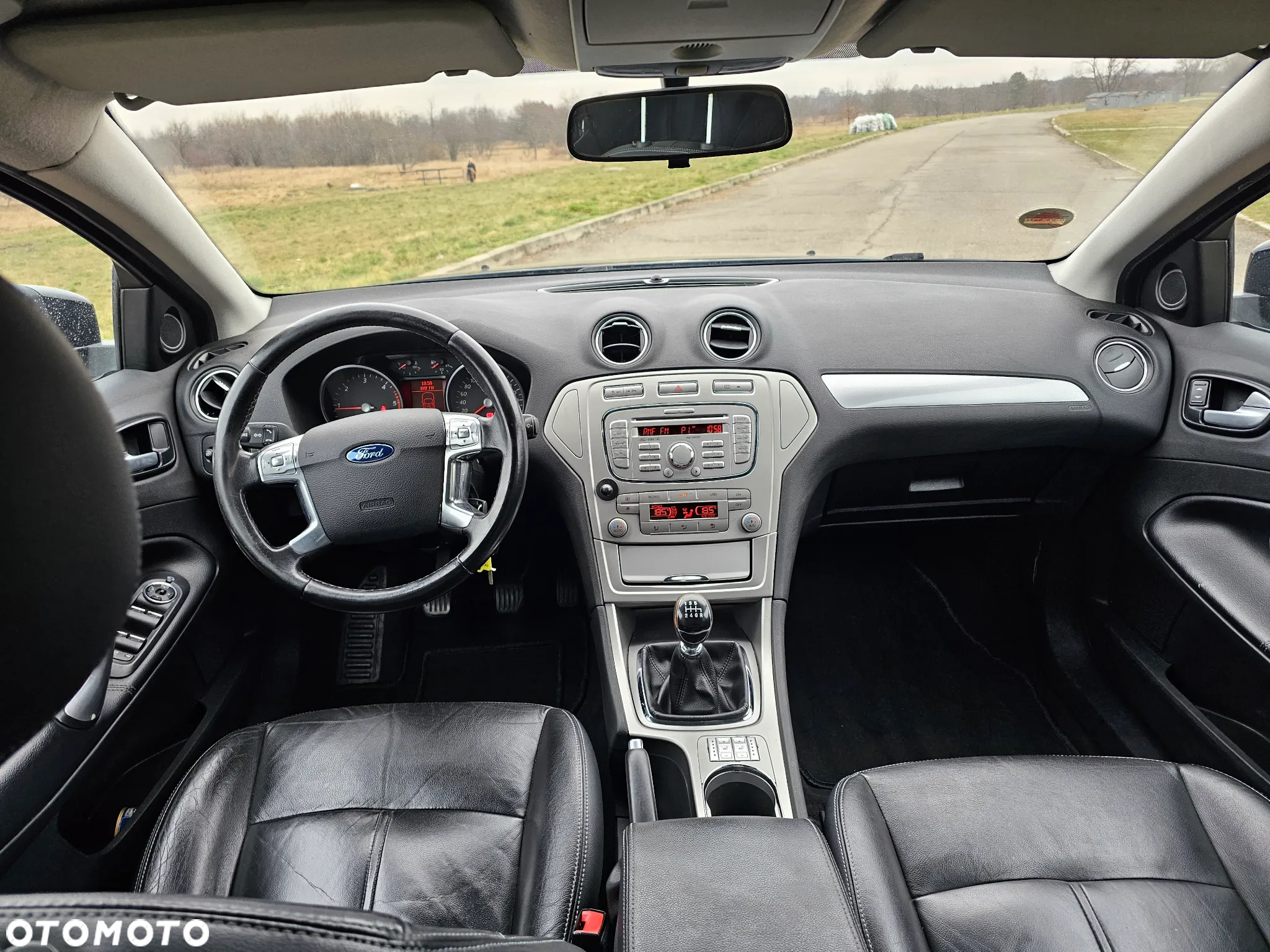 Ford Mondeo 2.2 TDCi Ghia - 23