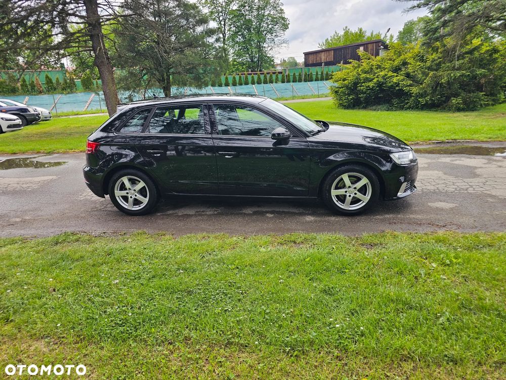 Audi A3 Sportback 2.0 TDI Ambiente - 14