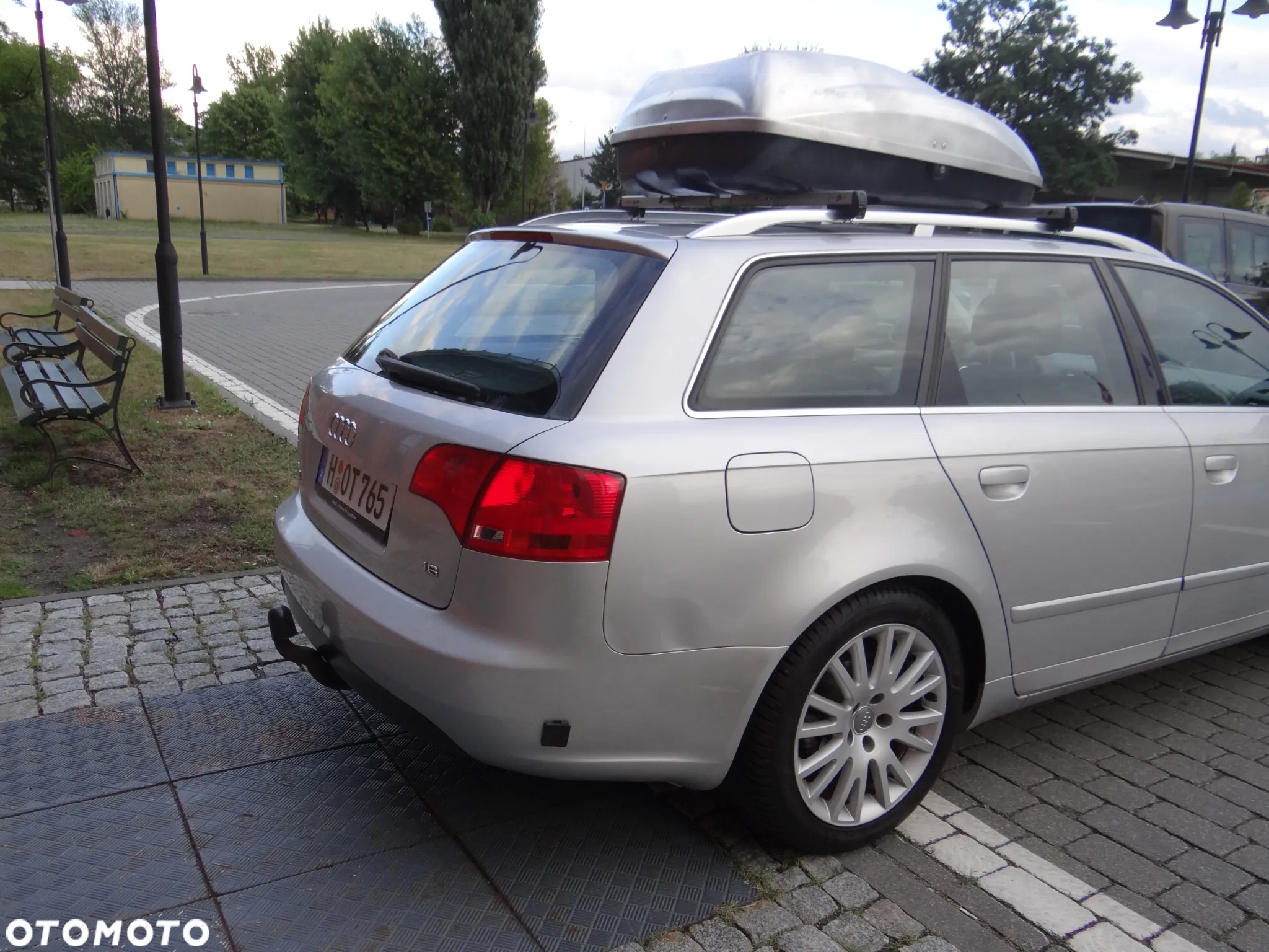 Audi A4 1.6 - 13