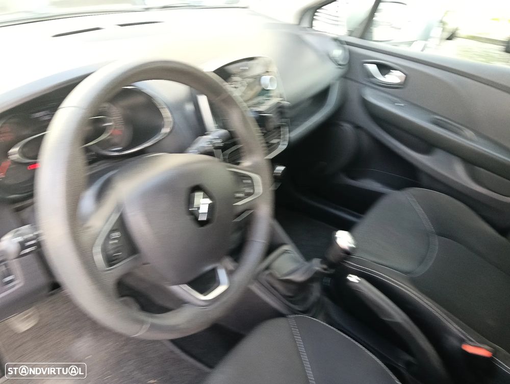 Renault Clio 1.5 dCi # - 16