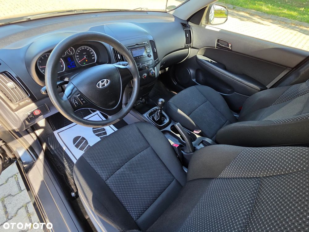 Hyundai i30 1.4 Base - 8